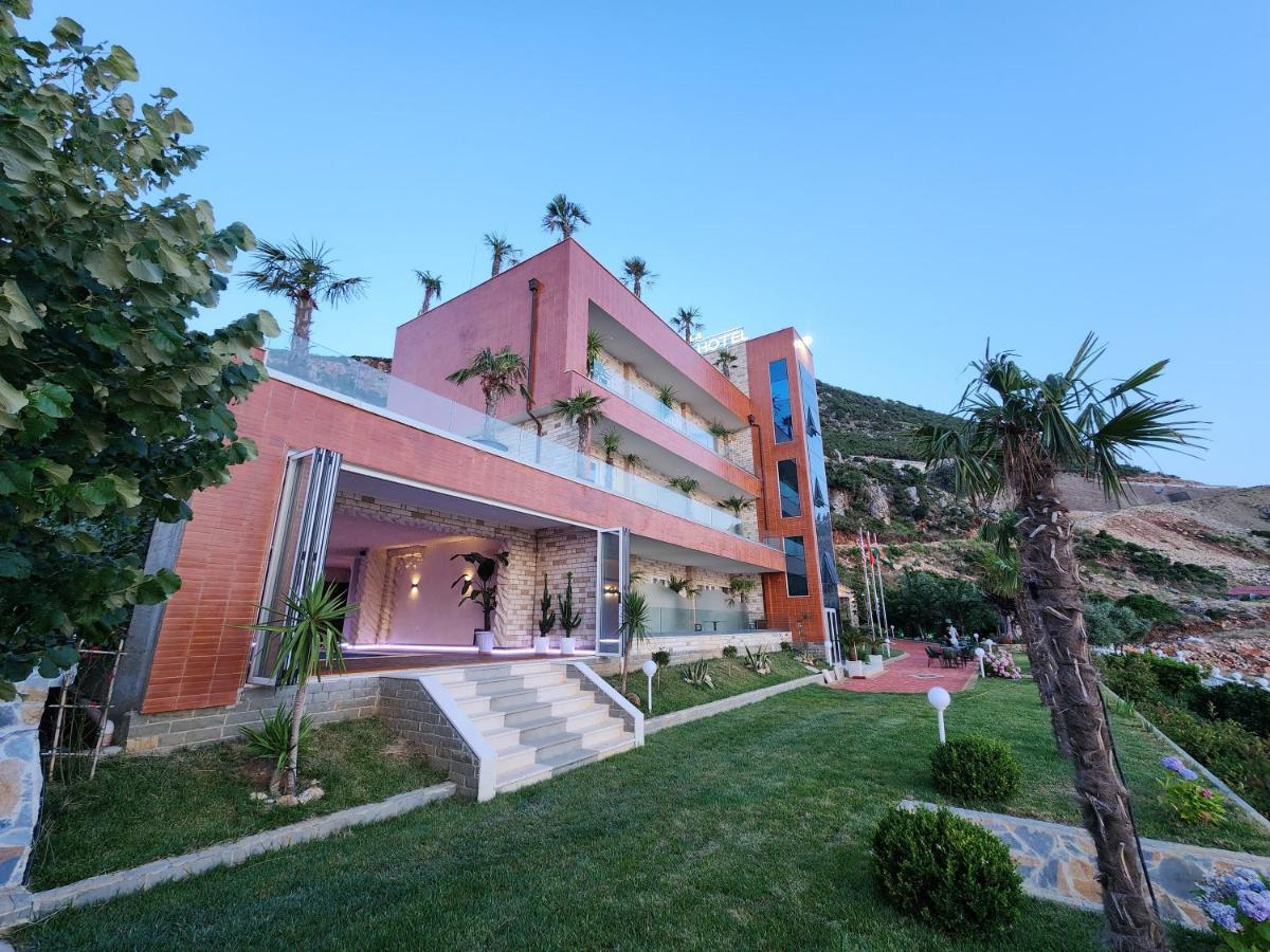 Festim Villa Hotel Kanine Dış mekan fotoğraf