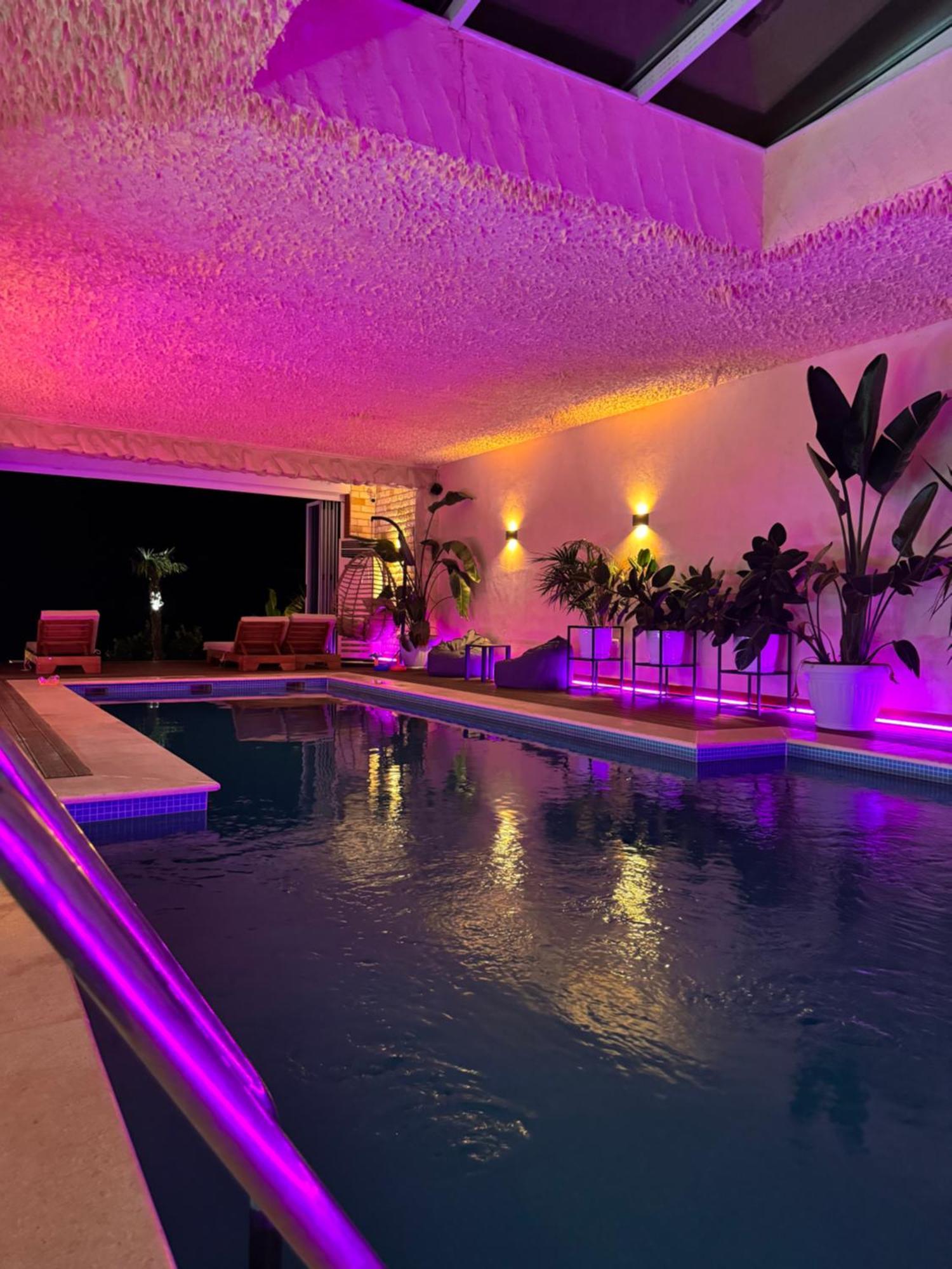 Festim Villa Hotel Kanine Dış mekan fotoğraf